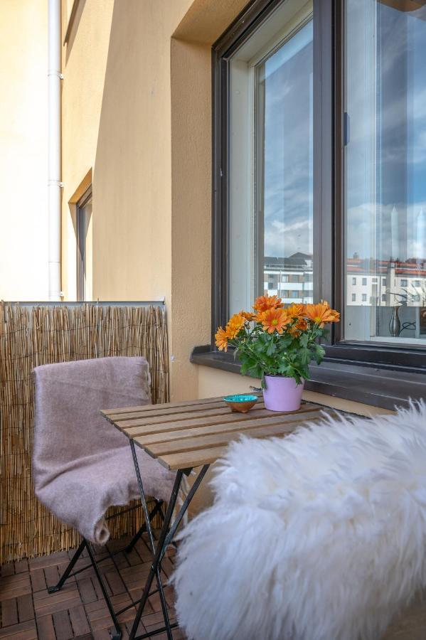 Excellent Downtown Location With Parking Option Apartamento Turku Exterior foto